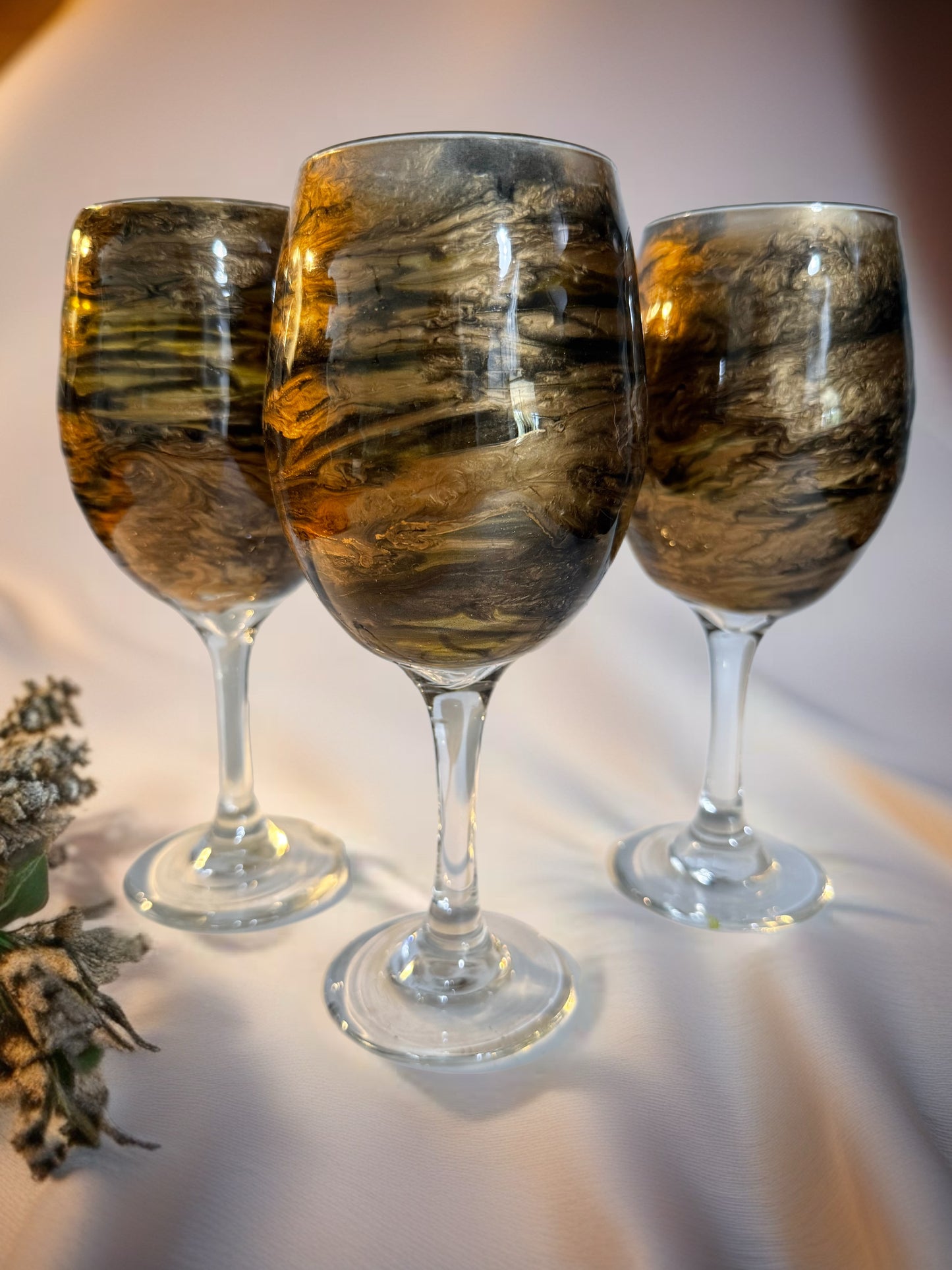 Handcrafted Brown, Gold & Espresso Marbled Wine Glass