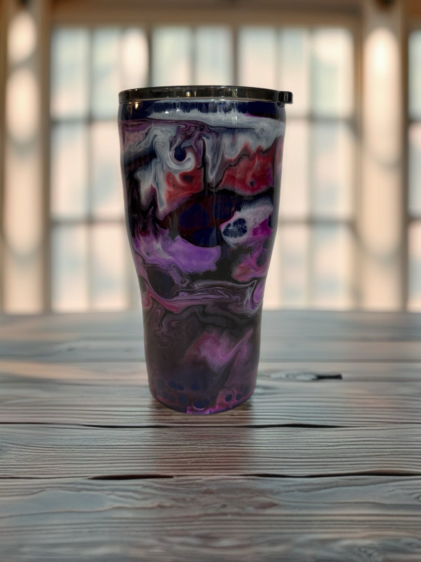 Custom Tumbler - 20 ounce Modern Curve