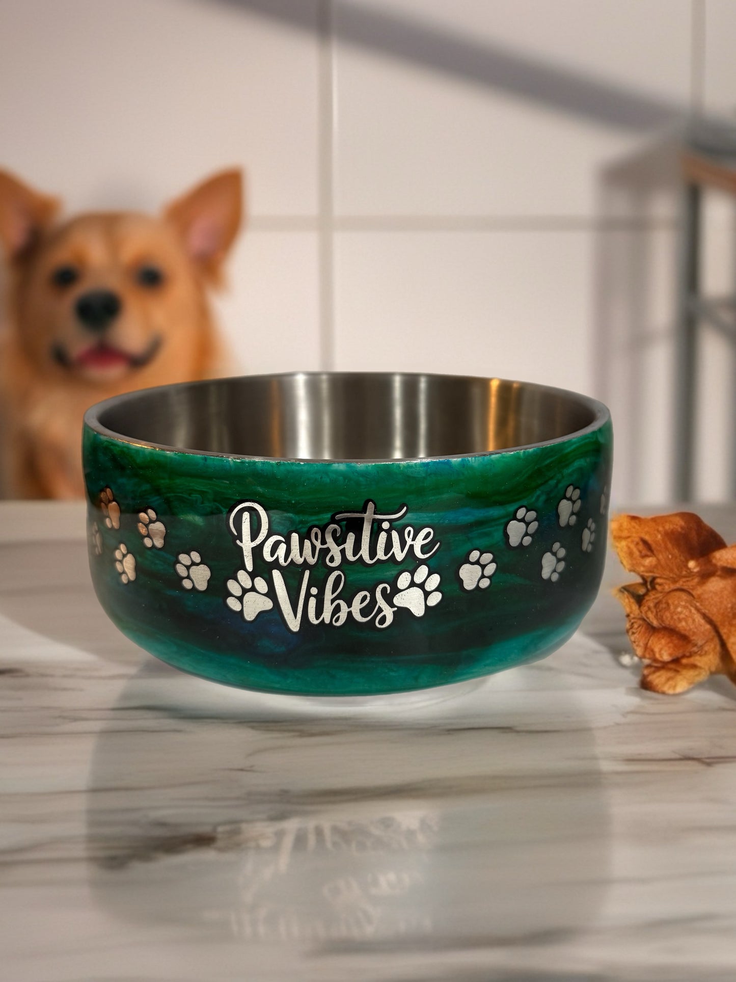 Stainless Steel 60 oz Dog Bowl – Green “Pawsitive Vibes” Design