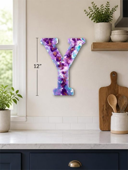 Lavender Blossom Hand-Painted Resin Decorative Letter "Y" – 12-Inch Custom Wall & Shelf Accent