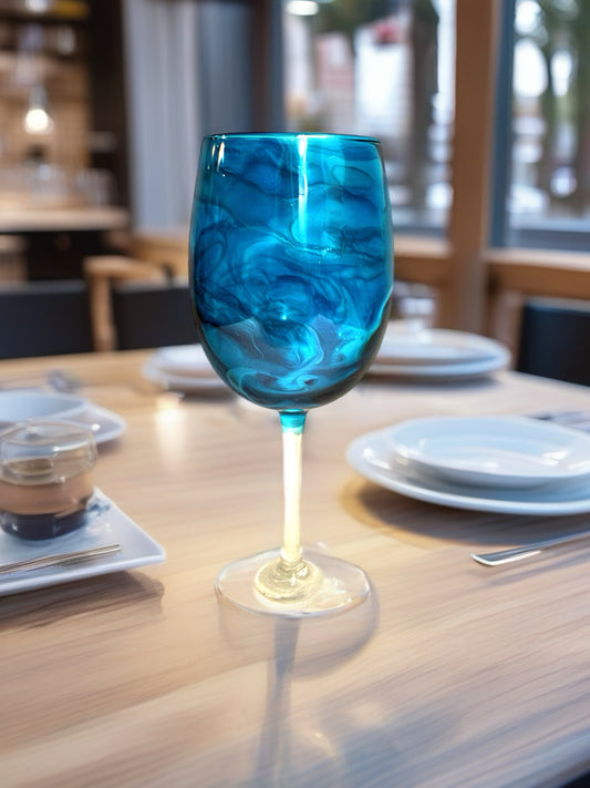 Deep Blue Resin Flow Artisan Wine Glass