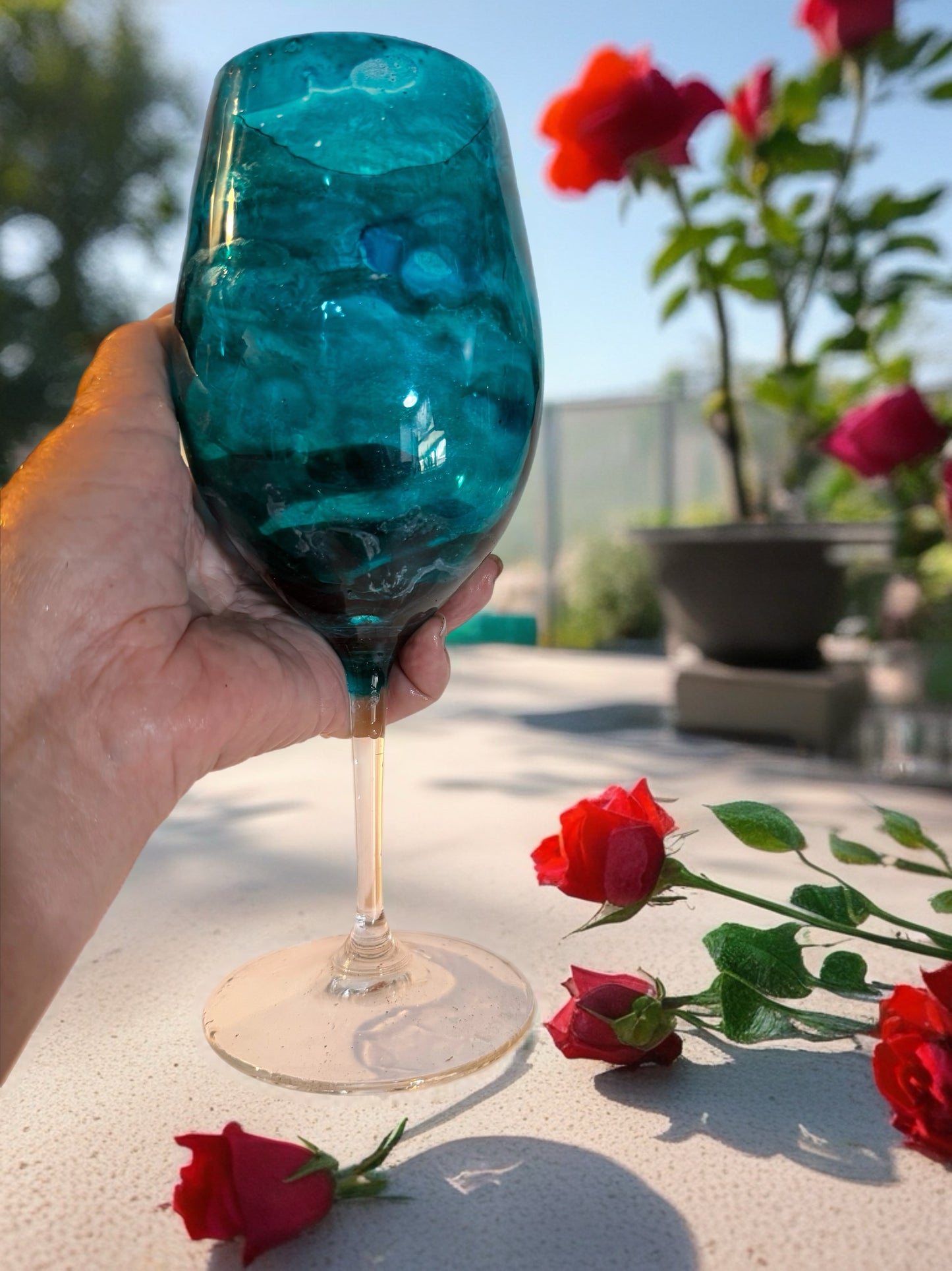 Azure Swirl Hand‑Painted Wine Glass