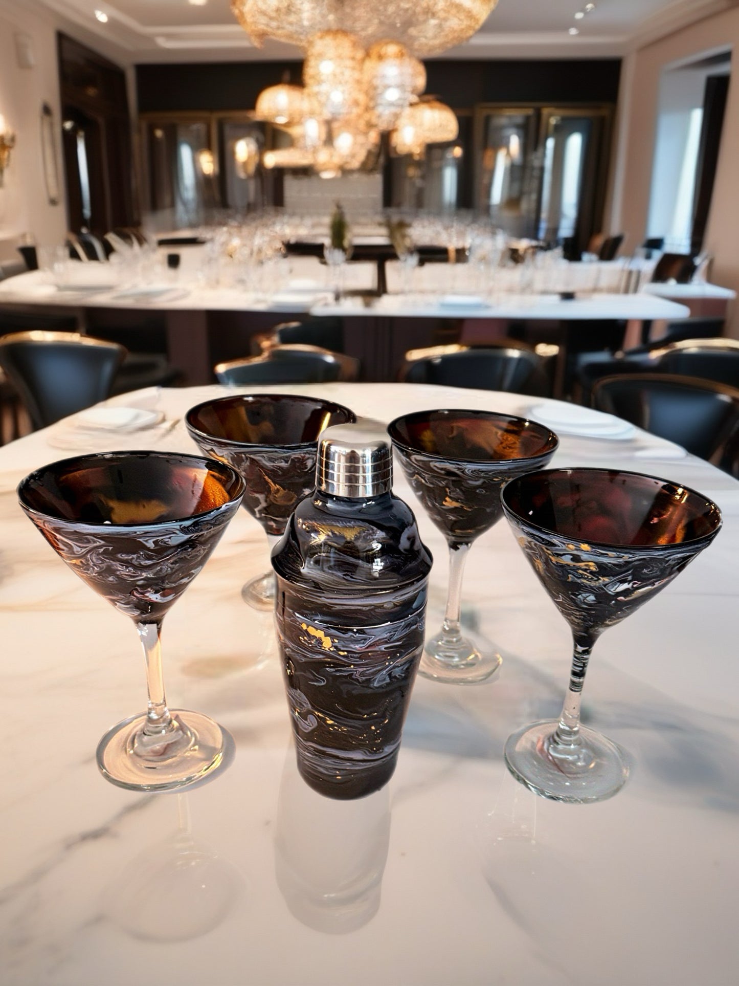 Black Obsidian Swirl Cocktail Set – Shaker with 4 Gold-Accented Martini Glasses