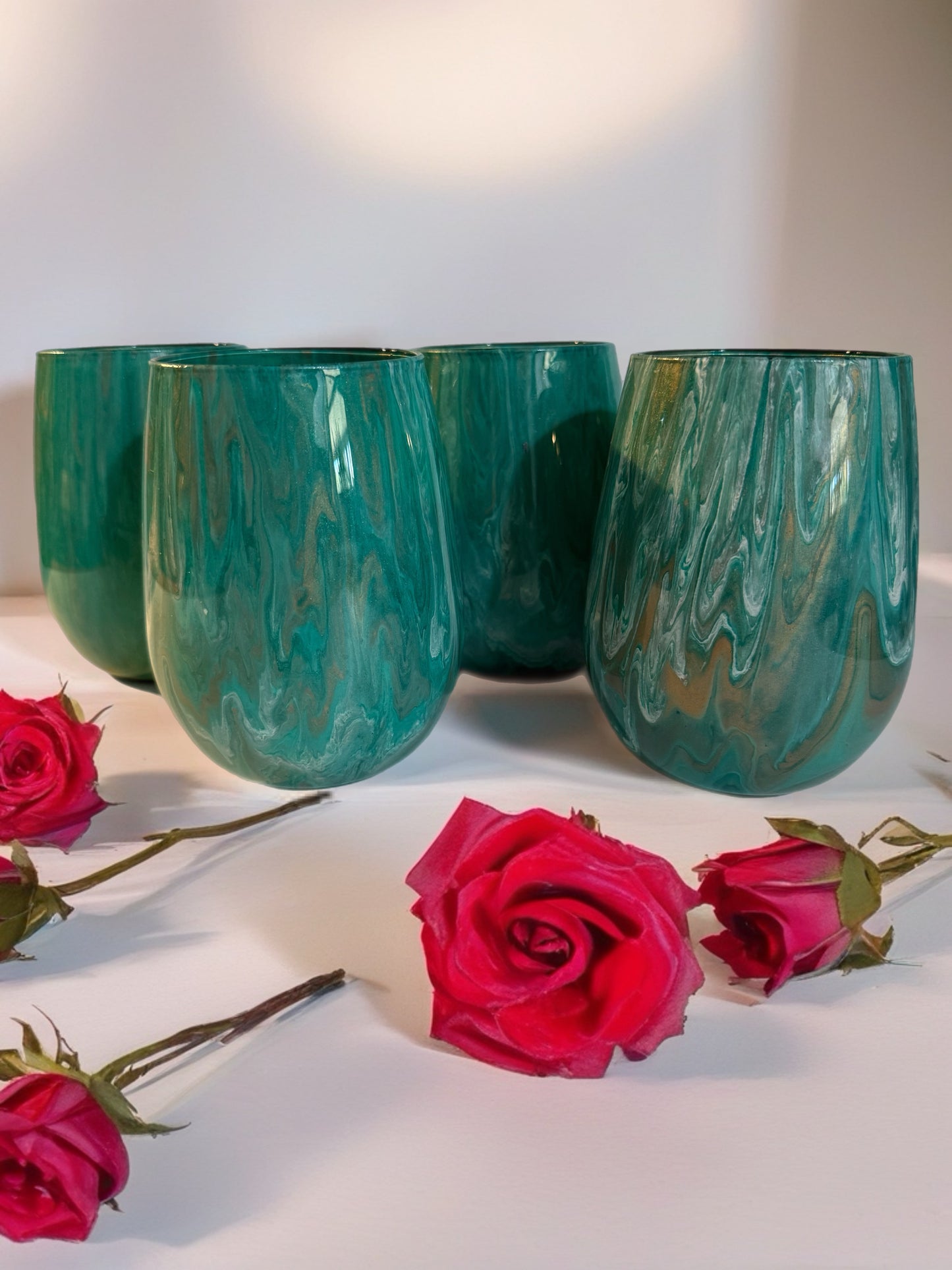Emerald Veil Hand‑Painted Wine Glass