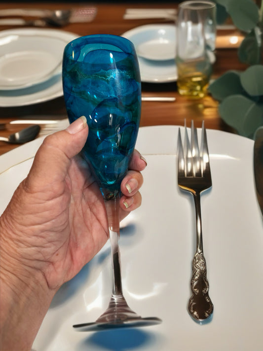 Azure Tide Hand-Painted Resin Champagne Flute – Art Glass Drinkware