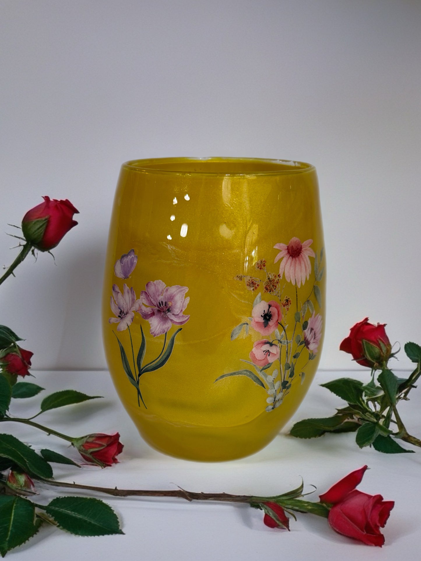 Enchanted Garden Shimmer  Wine Glass
